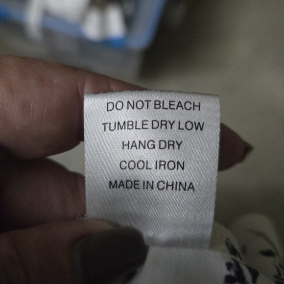 Anyally Floral V-Neck Blouse - Black and Cream - Picture 4 of 6